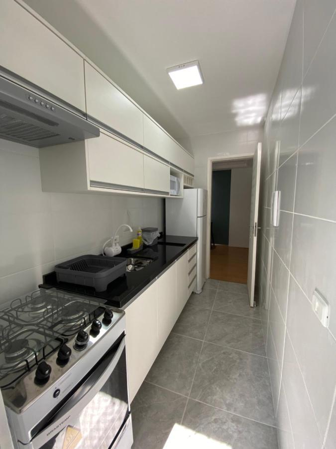 101- Lindo Apartamento Amplo E Decorado, 2 Quartos, Sala, Cozinha Completa, Mobiliario Moderno, Lavanderia , Excelente Localizacao No Bairro Bigorrilho Curitiba Bagian luar foto
