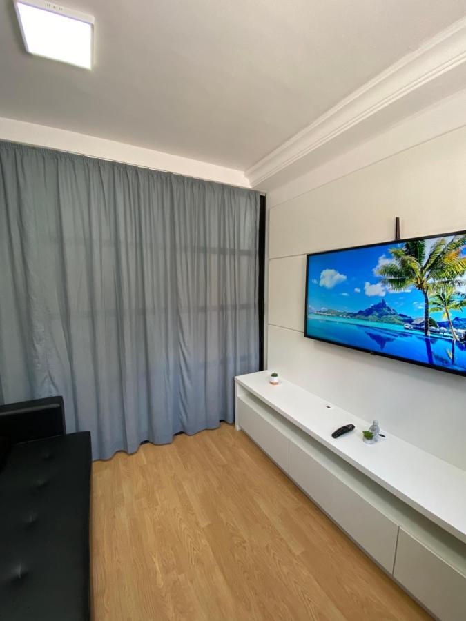 101- Lindo Apartamento Amplo E Decorado, 2 Quartos, Sala, Cozinha Completa, Mobiliario Moderno, Lavanderia , Excelente Localizacao No Bairro Bigorrilho Curitiba Bagian luar foto